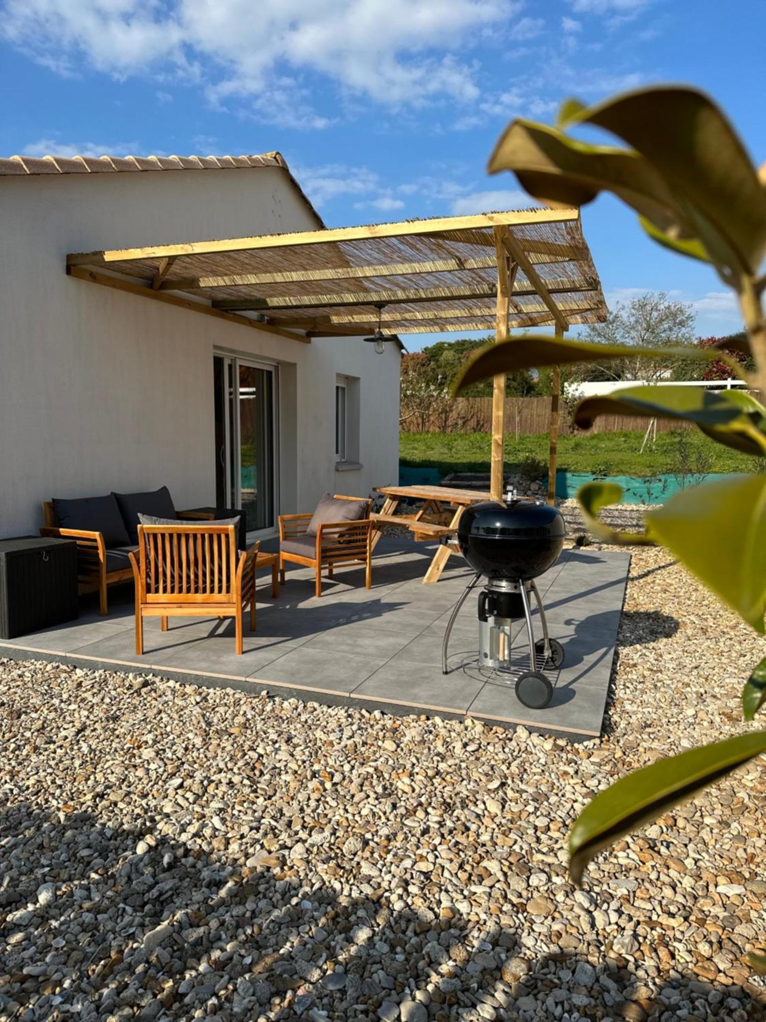 Maison Au Calme Pres Des Plages Poiroux Kültér fotó