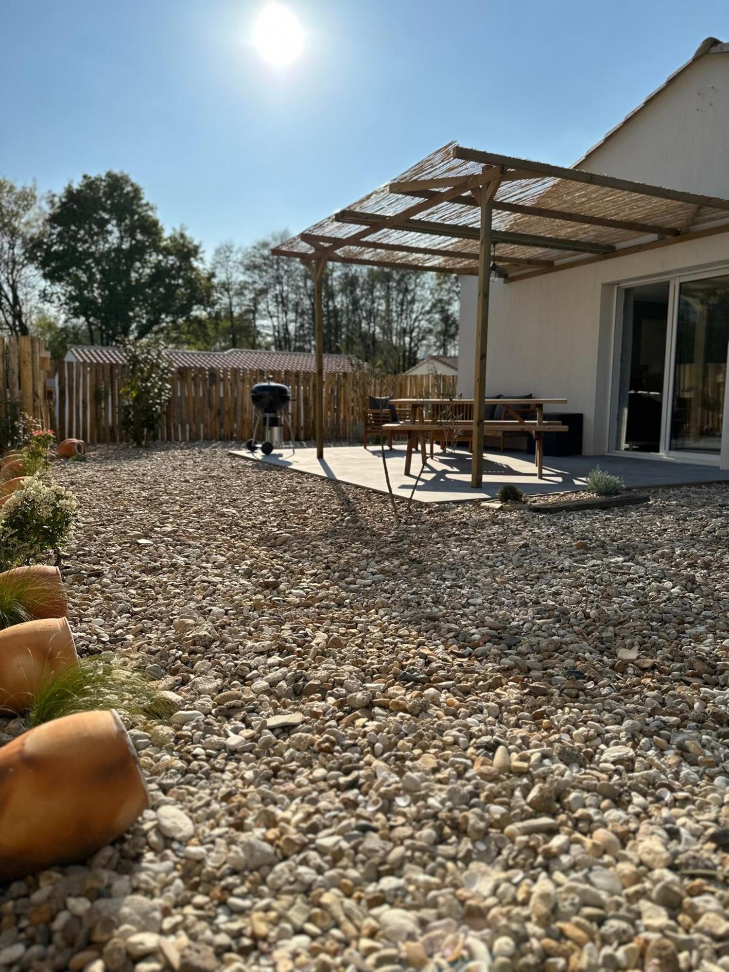 Maison Au Calme Pres Des Plages Poiroux Kültér fotó